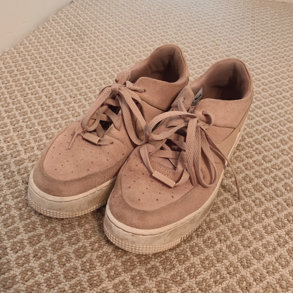 Dark Pink Air Force 1’s